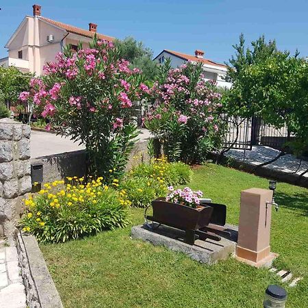 Apartments Mira Krk Đảo Krk Ngoại thất bức ảnh