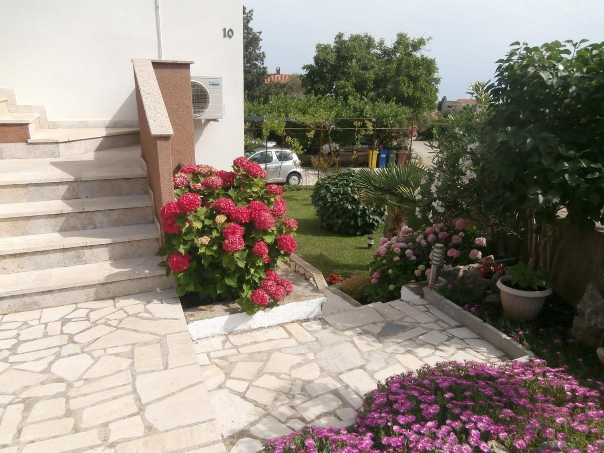Apartments Mira Krk Đảo Krk Ngoại thất bức ảnh