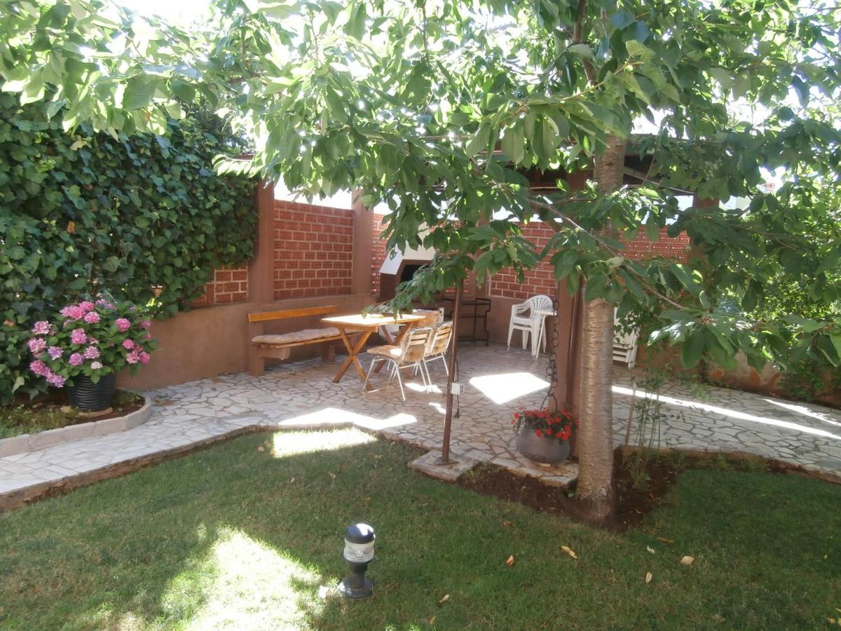Apartments Mira Krk Đảo Krk Ngoại thất bức ảnh