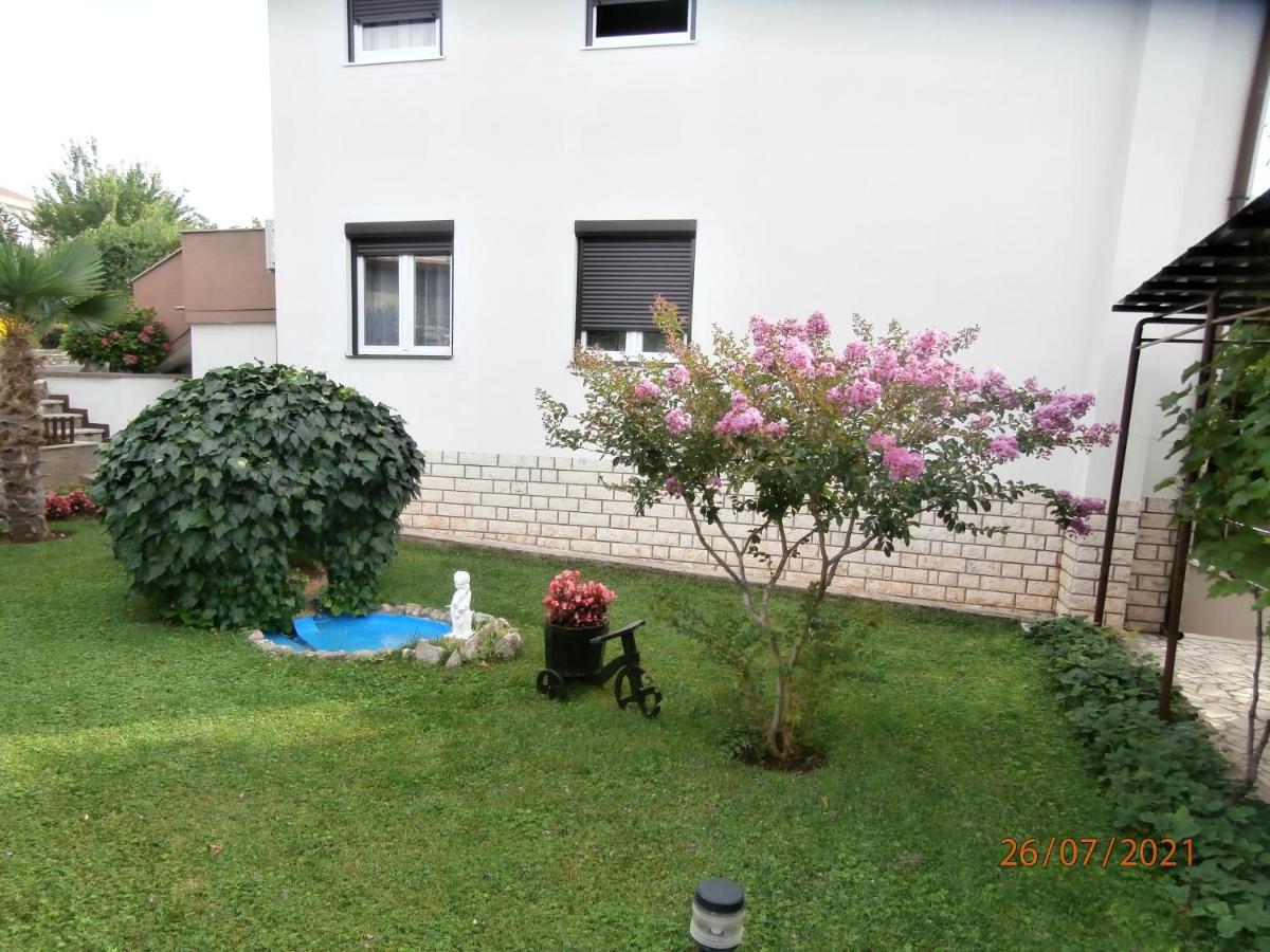 Apartments Mira Krk Đảo Krk Ngoại thất bức ảnh