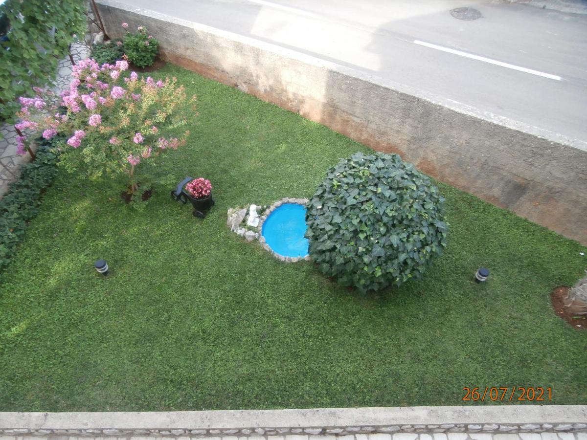 Apartments Mira Krk Đảo Krk Ngoại thất bức ảnh