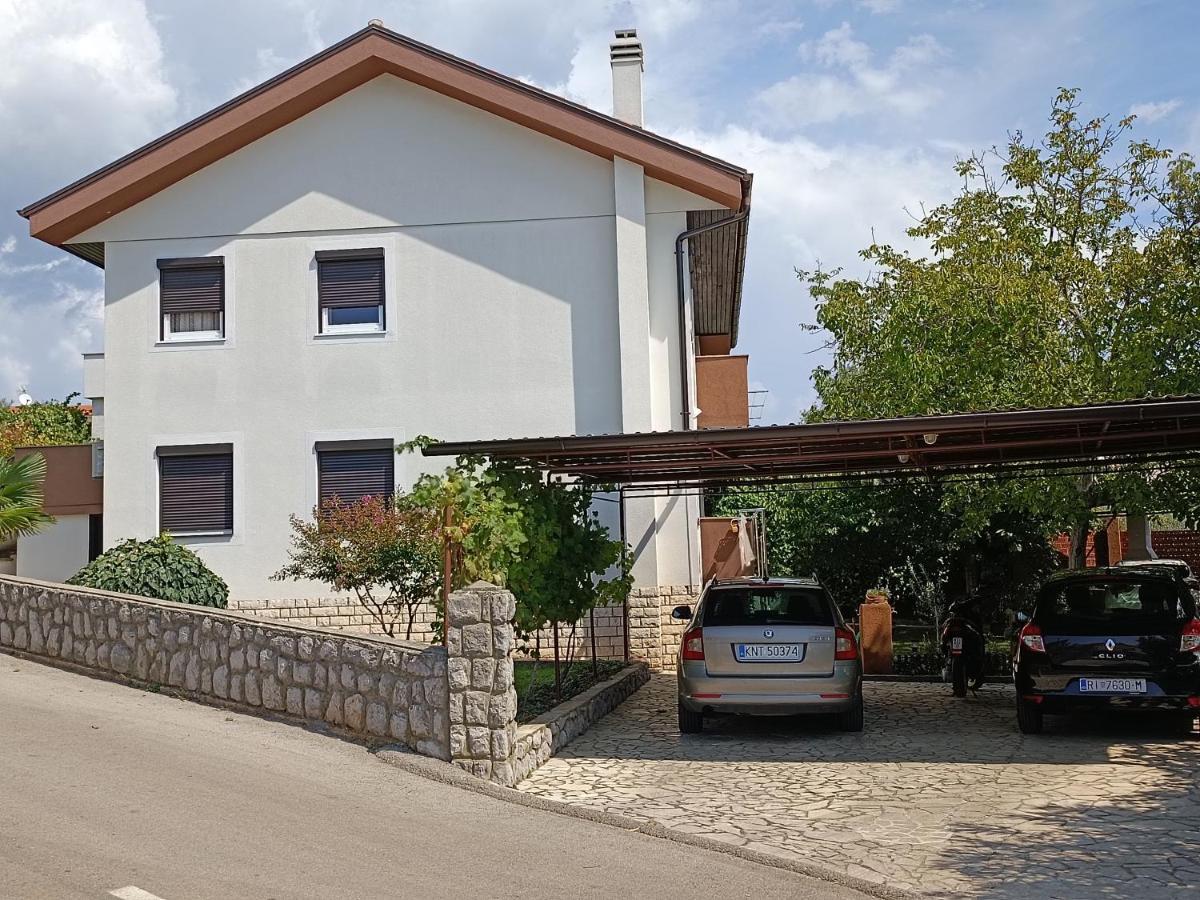 Apartments Mira Krk Đảo Krk Ngoại thất bức ảnh