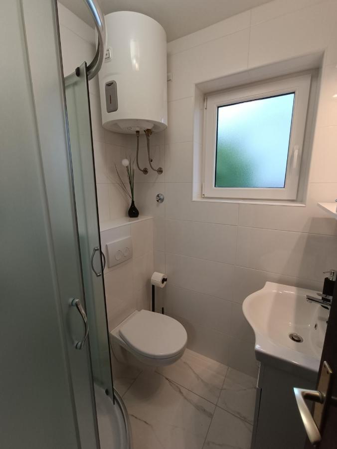 Apartments Mira Krk Đảo Krk Ngoại thất bức ảnh