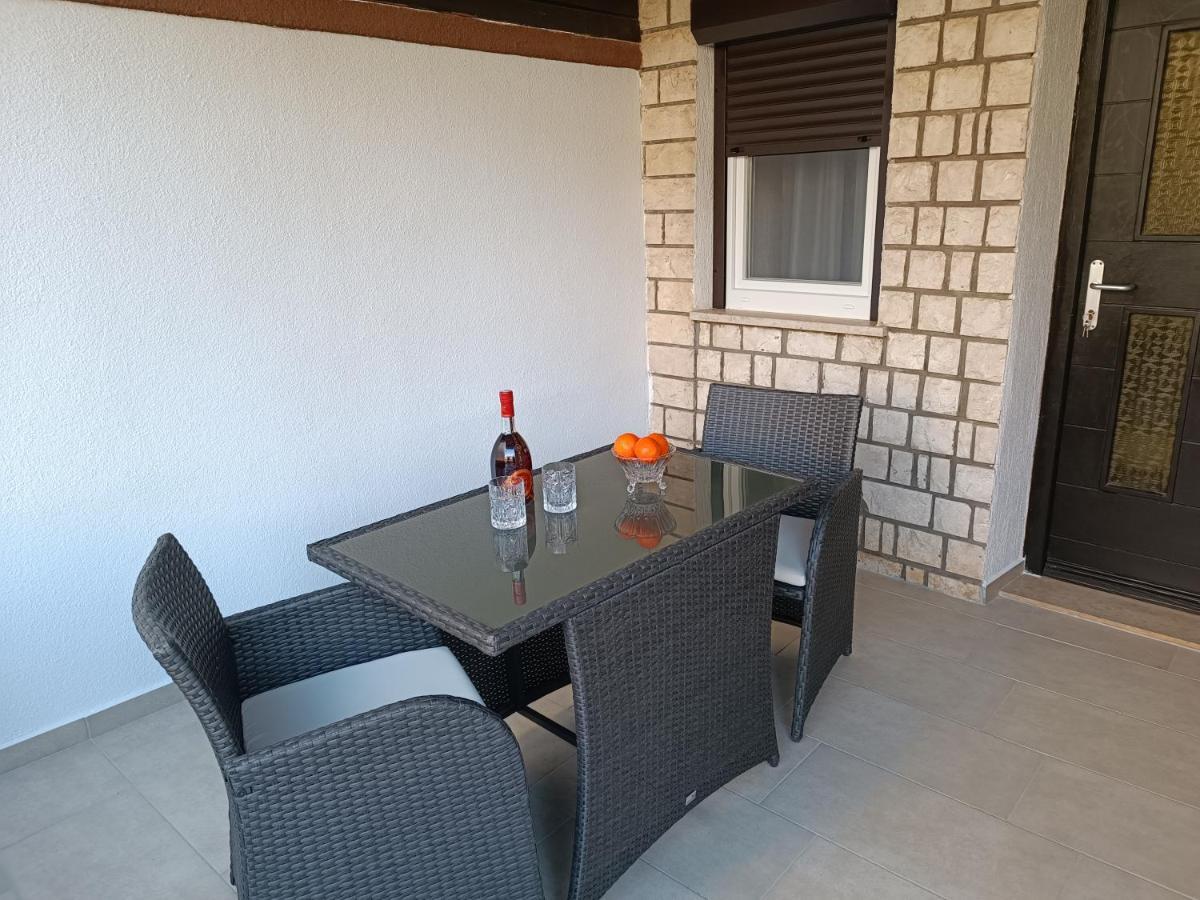Apartments Mira Krk Đảo Krk Ngoại thất bức ảnh