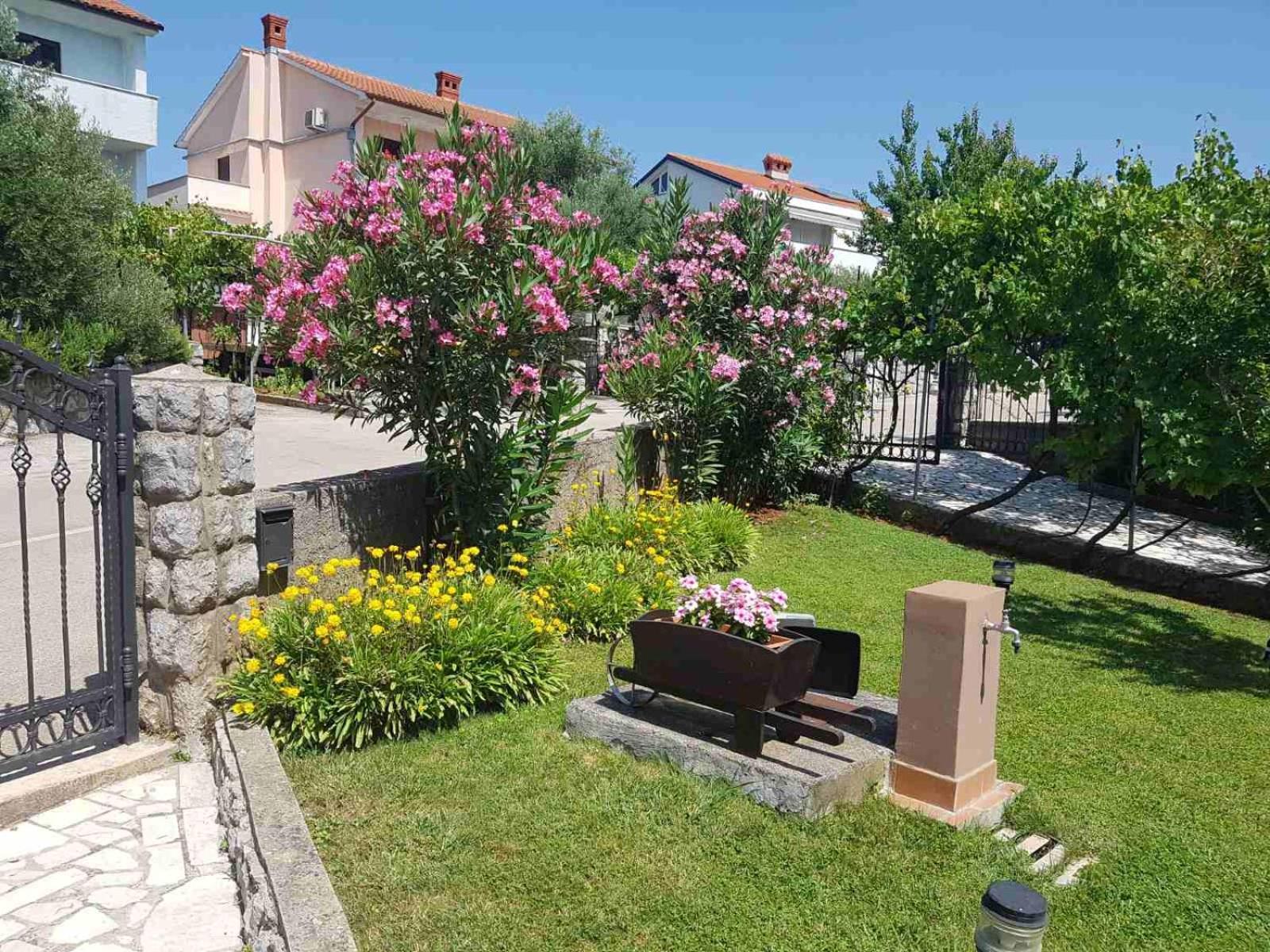 Apartments Mira Krk Đảo Krk Ngoại thất bức ảnh